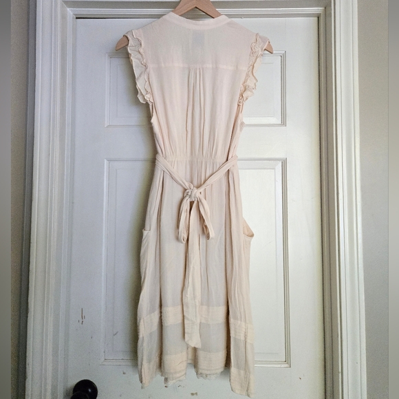 Odille Anthropologie Ivory Ruffle Sleeveless Shift Dress Size 10 - Picture 5 of 6
